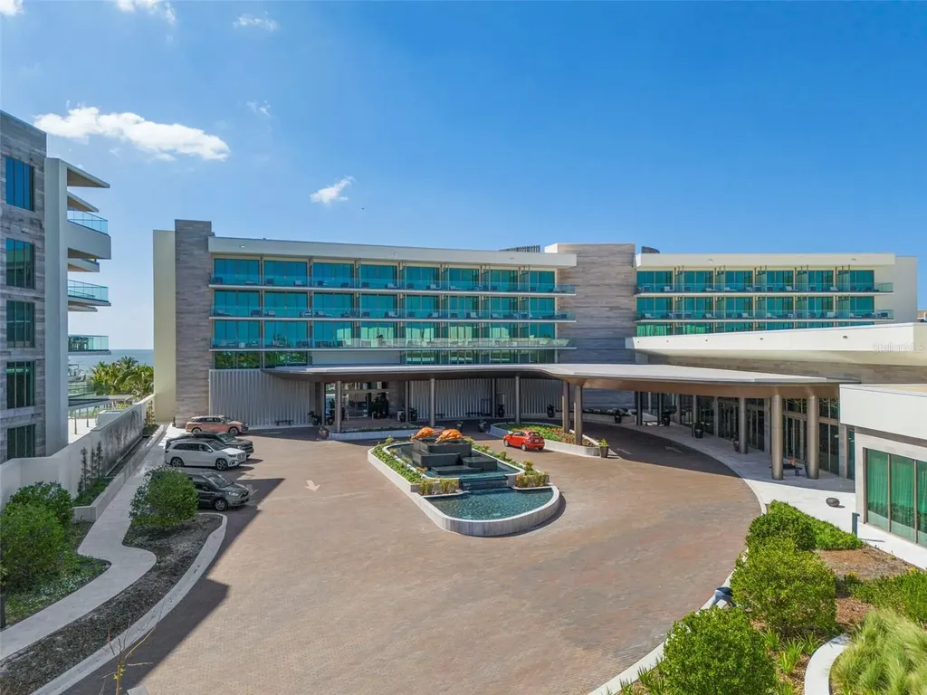 1591 Gulf Of Mexico Drive Longboat Key FL 34228