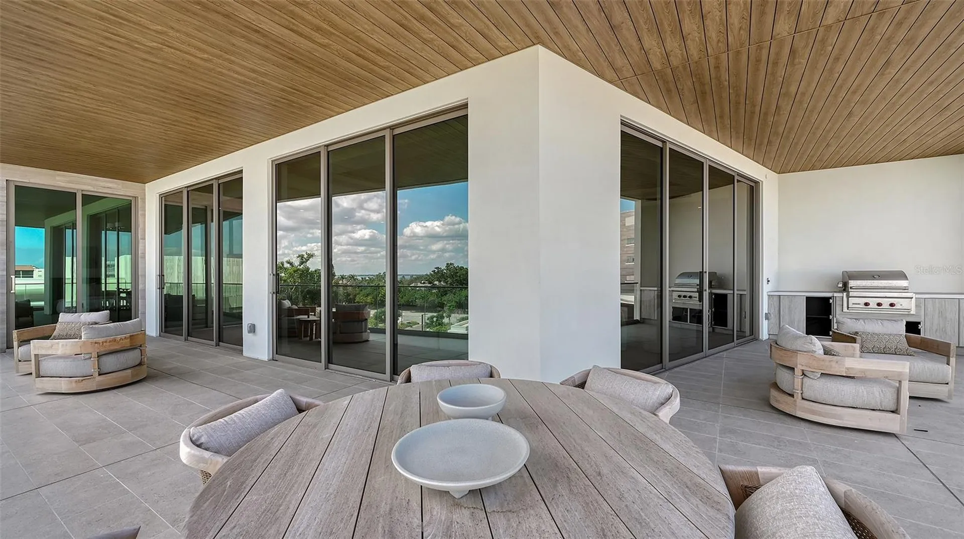 1591 Gulf Of Mexico Drive Longboat Key FL 34228
