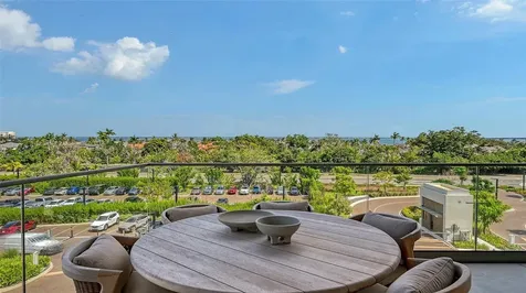 1591 Gulf Of Mexico Drive Longboat Key FL 34228