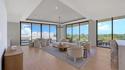 1591 Gulf Of Mexico Drive Longboat Key FL 34228