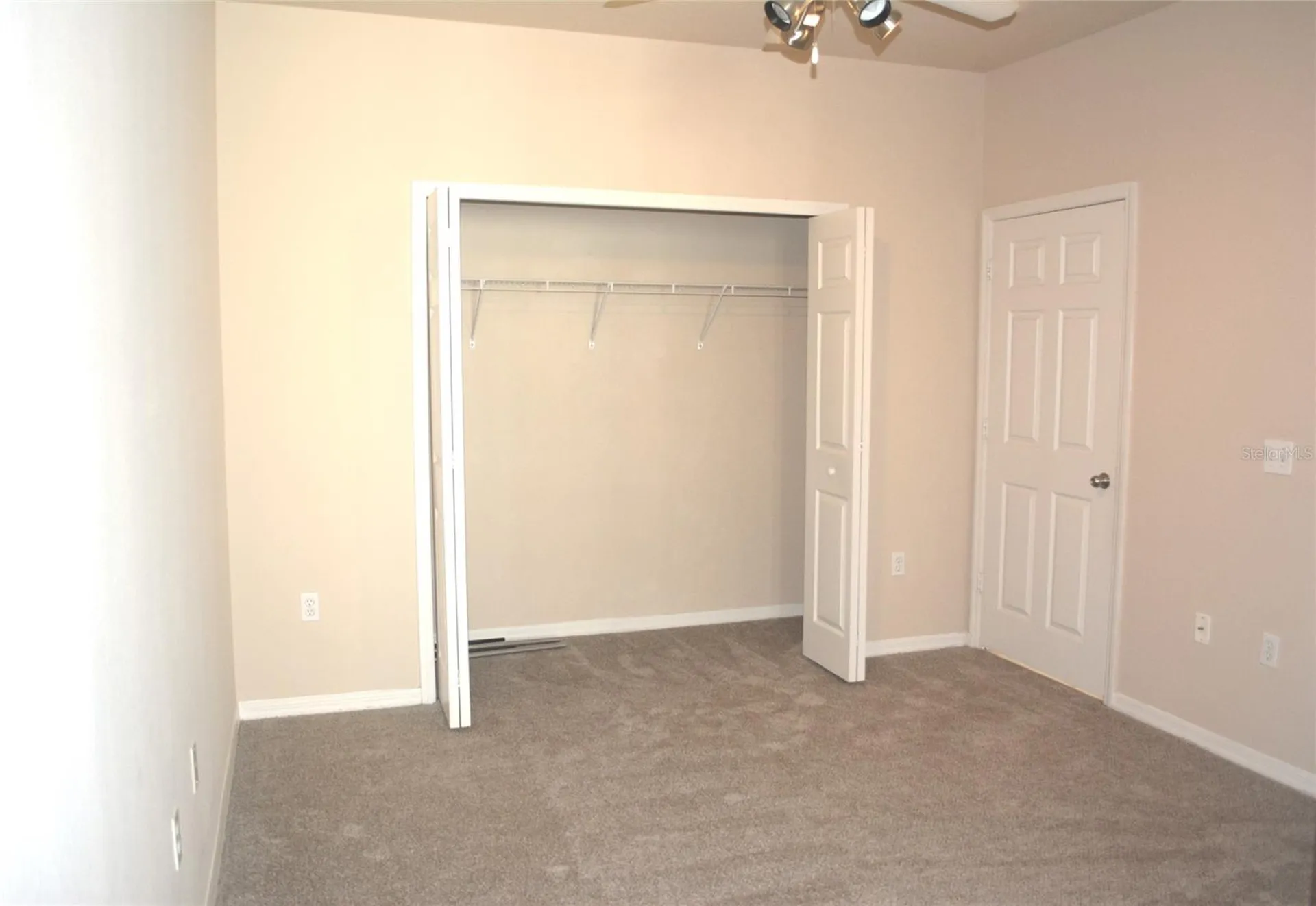 5701 Soldier Circle Sarasota FL 34233