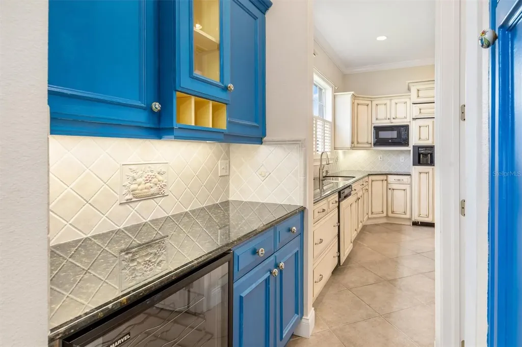 4561 Murcia Boulevard Sarasota FL 34238