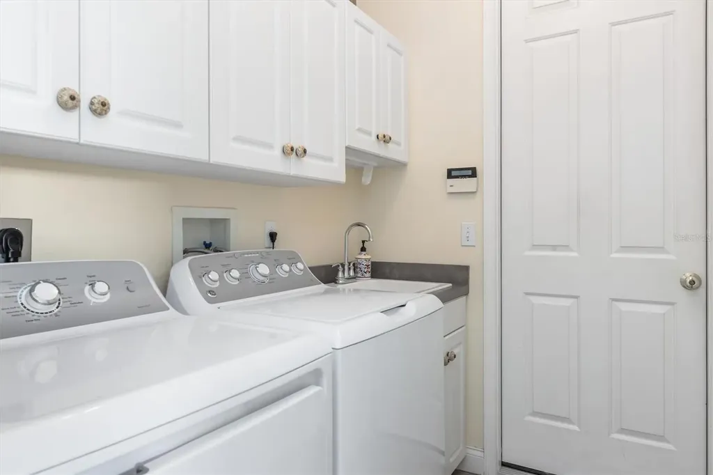 4561 Murcia Boulevard Sarasota FL 34238