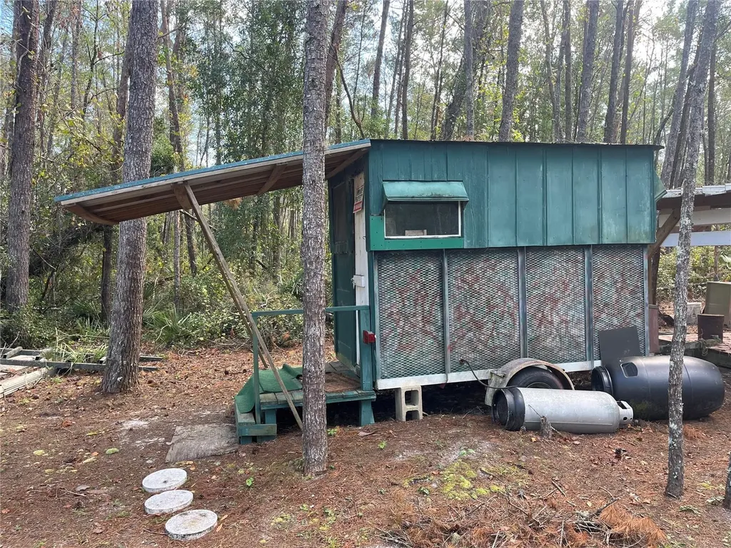 0 5th Street Altoona FL 32702