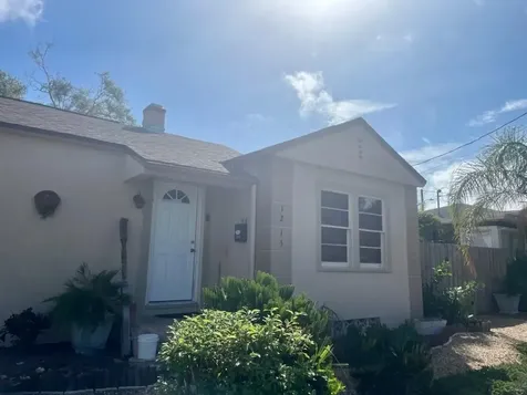 1215 N Garden Avenue Clearwater FL 33755