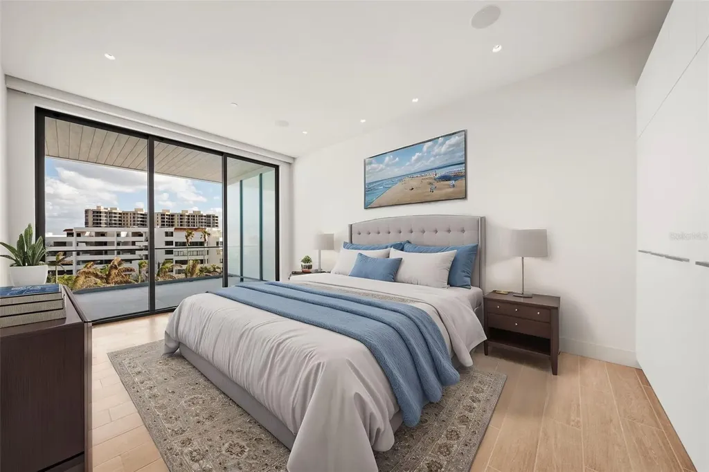 1561 Gulf Of Mexico Drive Longboat Key FL 34228