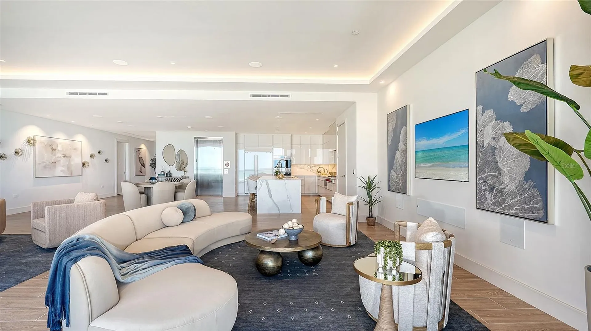 1561 Gulf Of Mexico Drive Longboat Key FL 34228
