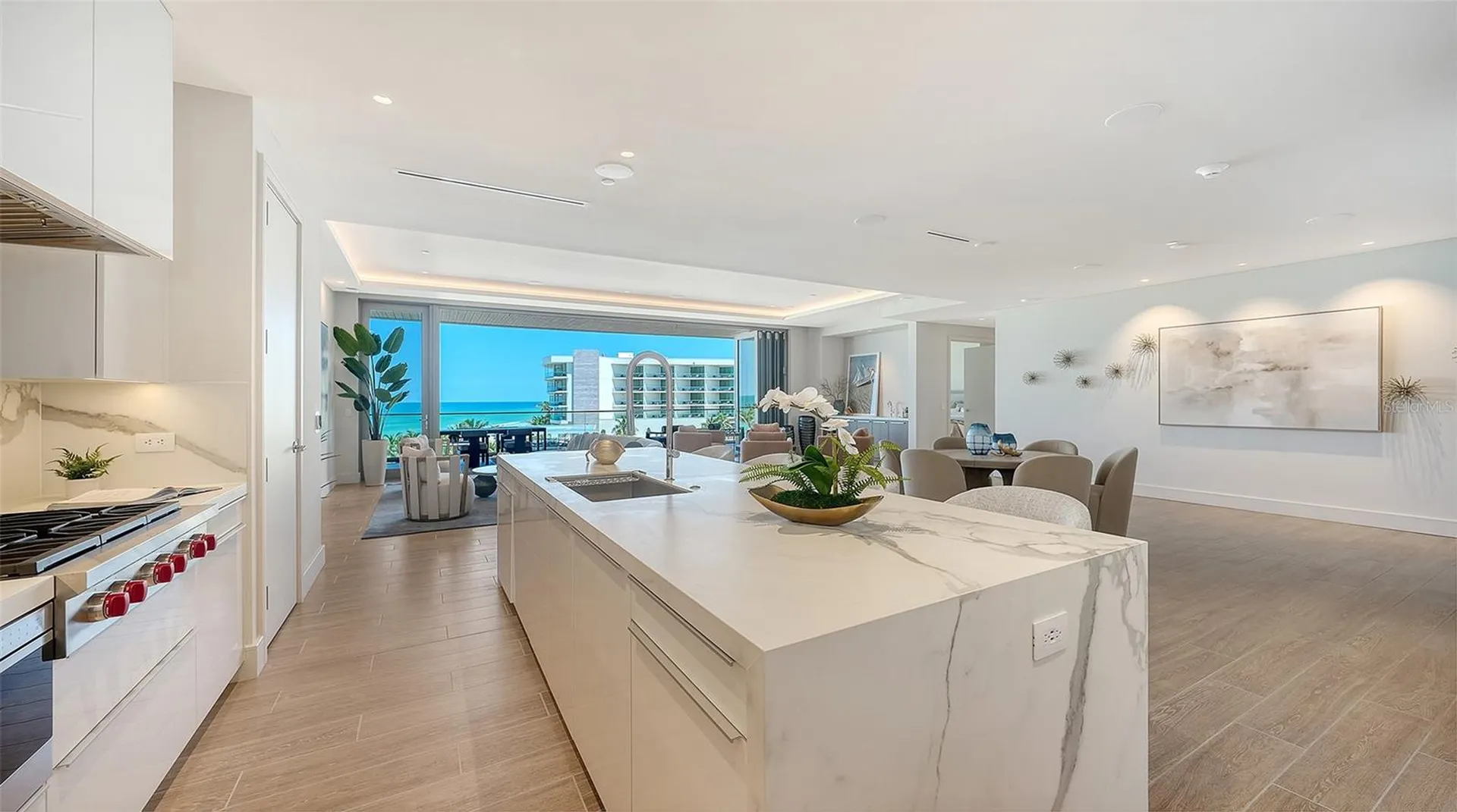 1561 Gulf Of Mexico Drive Longboat Key FL 34228