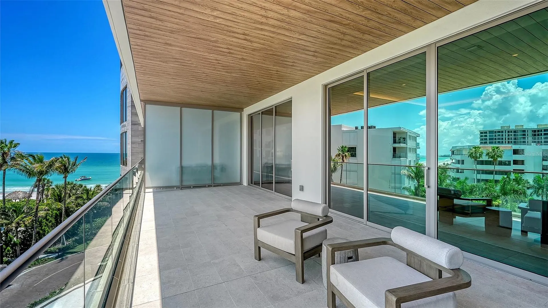 1561 Gulf Of Mexico Drive Longboat Key FL 34228