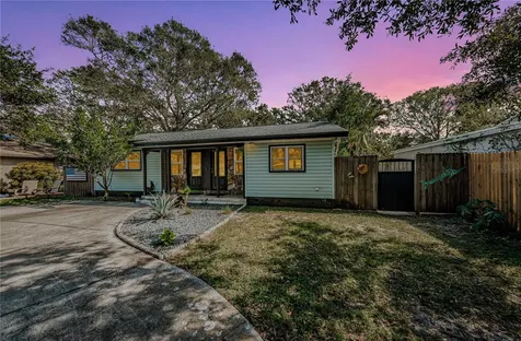 1126 60th Street S Gulfport FL 33707