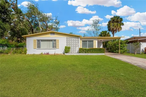 8003 W Powhatan Avenue Tampa FL 33615