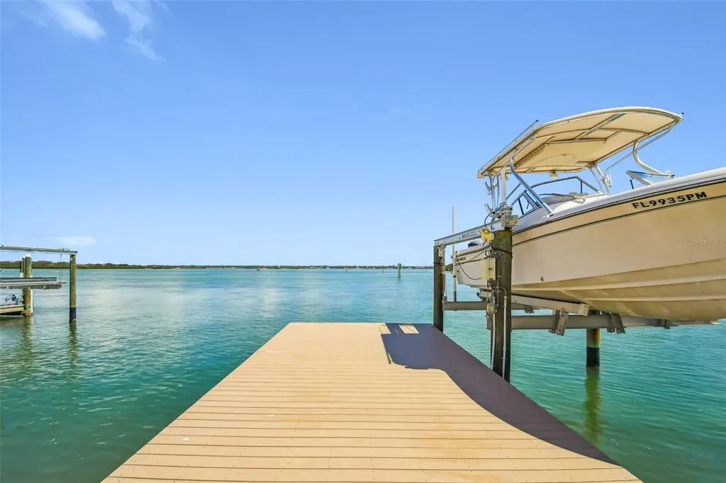 529 Johns Pass Avenue Madeira Beach FL 33708