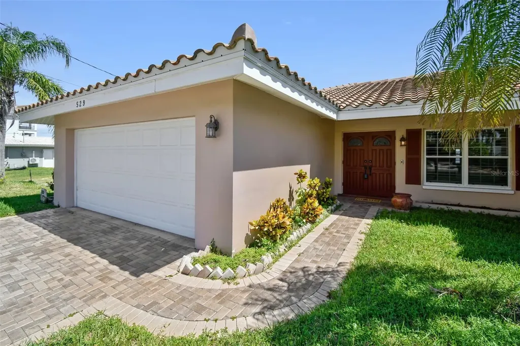 529 Johns Pass Avenue Madeira Beach FL 33708