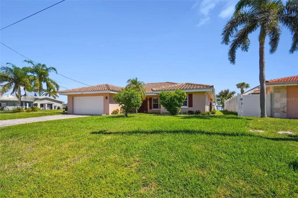 529 Johns Pass Avenue Madeira Beach FL 33708
