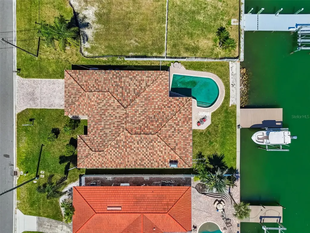 529 Johns Pass Avenue Madeira Beach FL 33708
