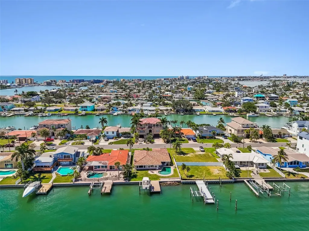 529 Johns Pass Avenue Madeira Beach FL 33708
