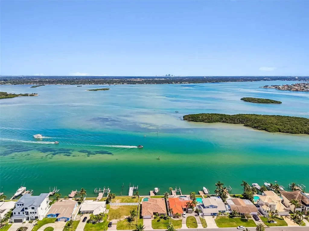529 Johns Pass Avenue Madeira Beach FL 33708