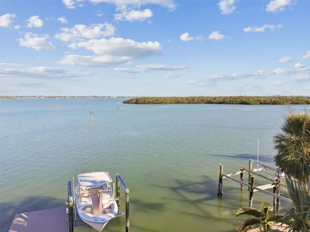529 Johns Pass Avenue Madeira Beach FL 33708