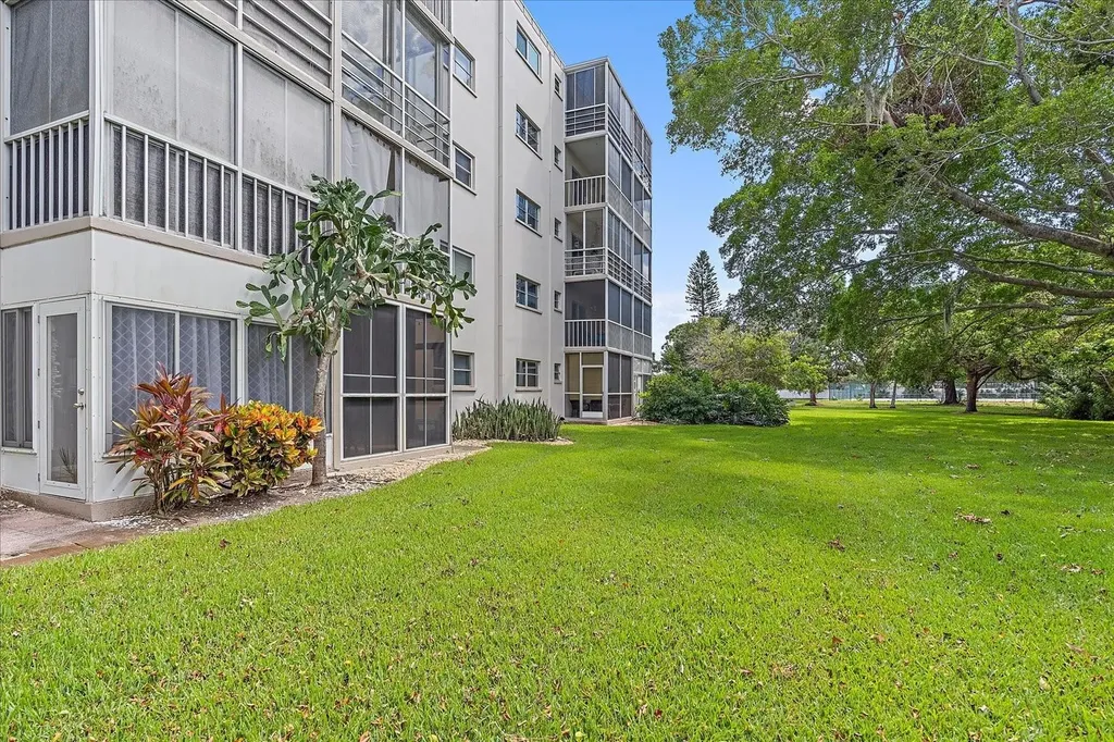 4210 Ironwood Circle Bradenton FL 34209