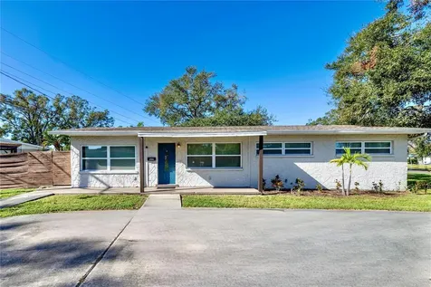 2590 55th Street N St Petersburg FL 33710