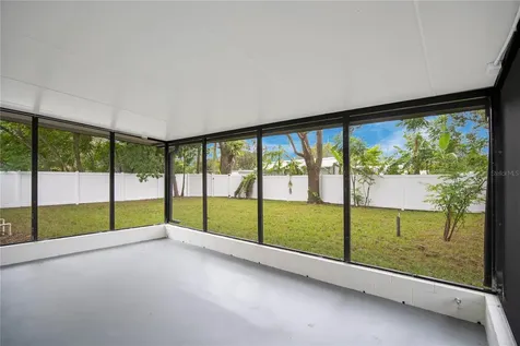 627 Carvell Drive Winter Park FL 32792