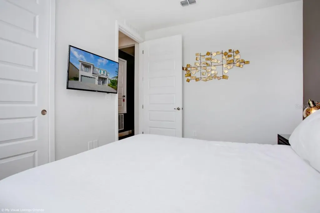 7736 Graben Street Kissimmee FL 34747