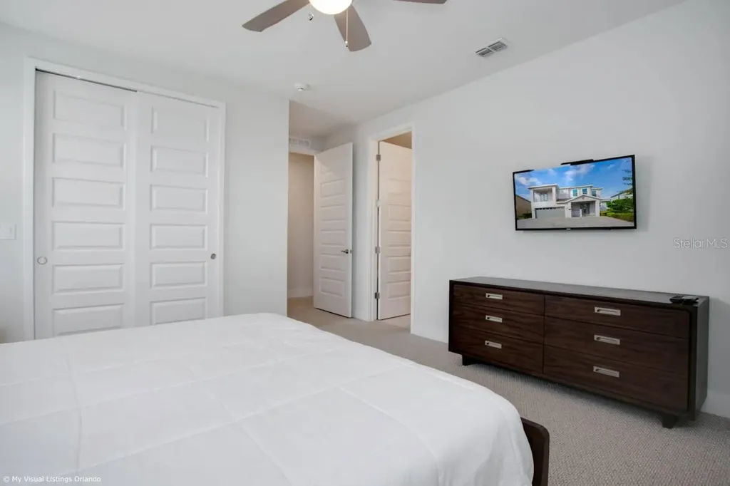 7736 Graben Street Kissimmee FL 34747