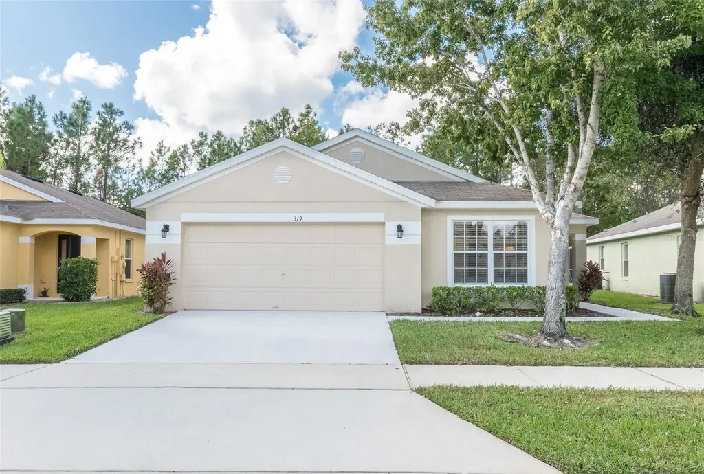 319 Sandy Ridge Drive Davenport FL 33896