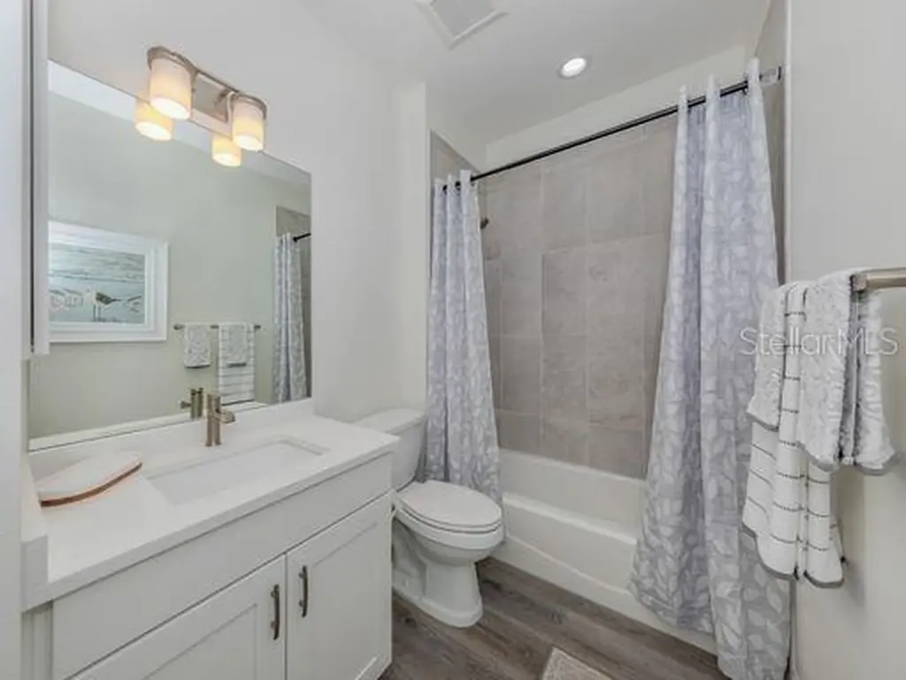112 Clifton Way Venice FL 34292