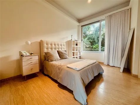 Urb. La Lomita Calle Vista Linda Guaynabo PR 00969