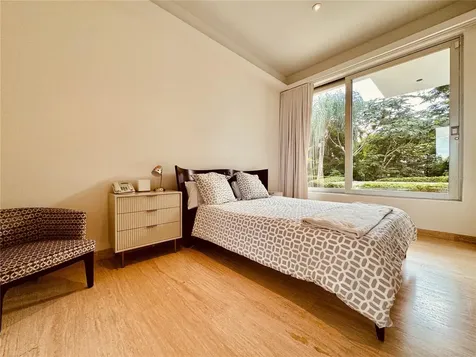 Urb. La Lomita Calle Vista Linda Guaynabo PR 00969