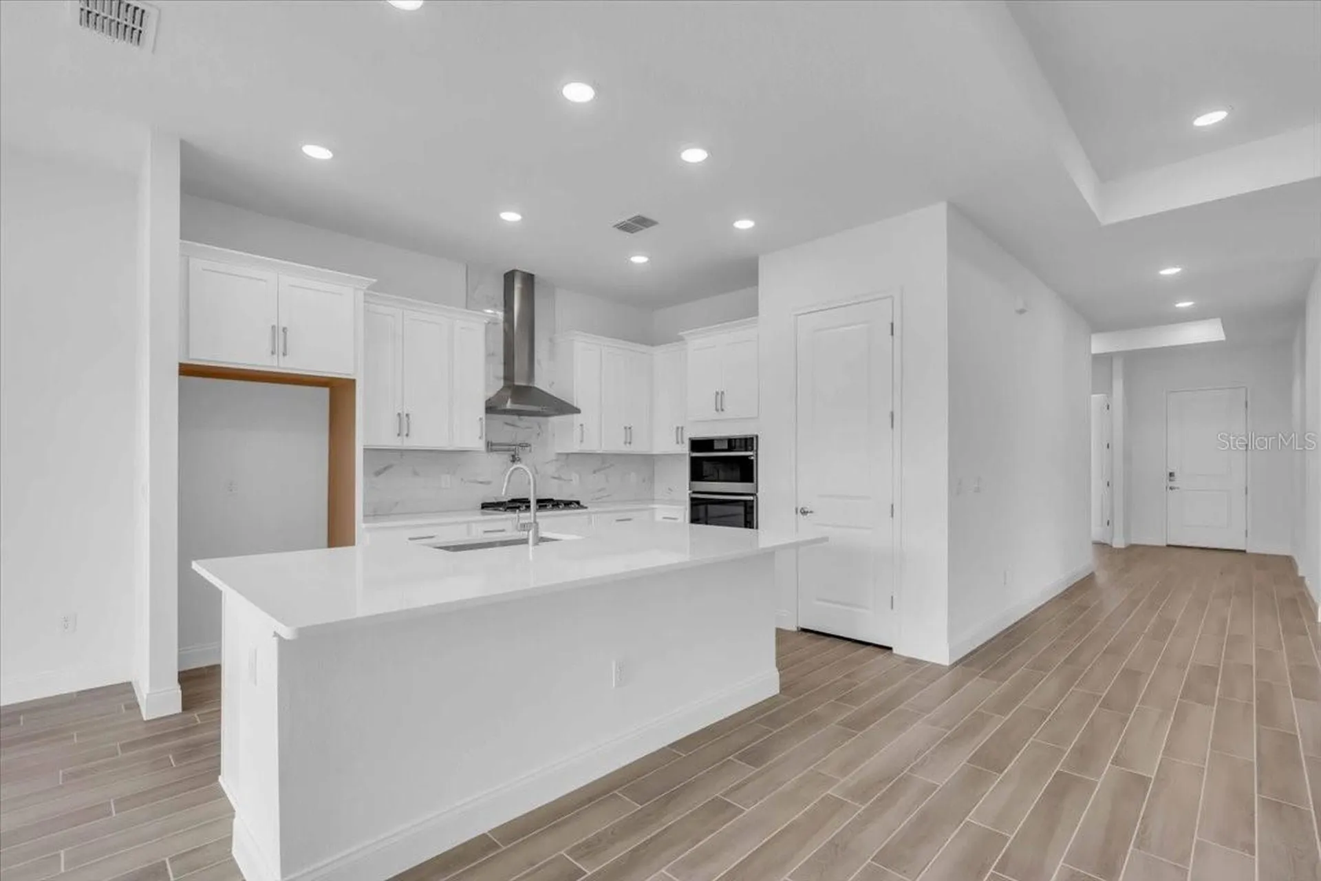 2515 Wise River Lane Zephyrhills FL 33539