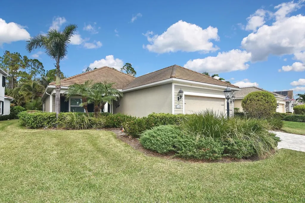 12236 Stuart Drive Venice FL 34293