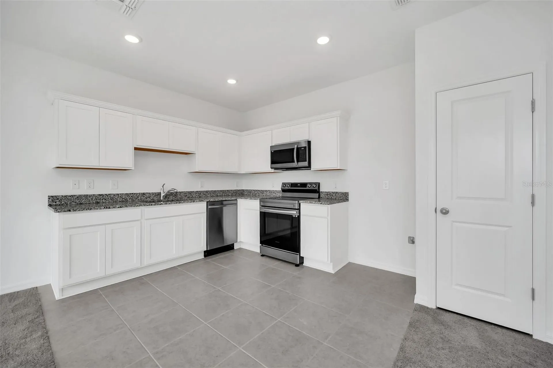 246 Mandovi Street Davenport FL 33837