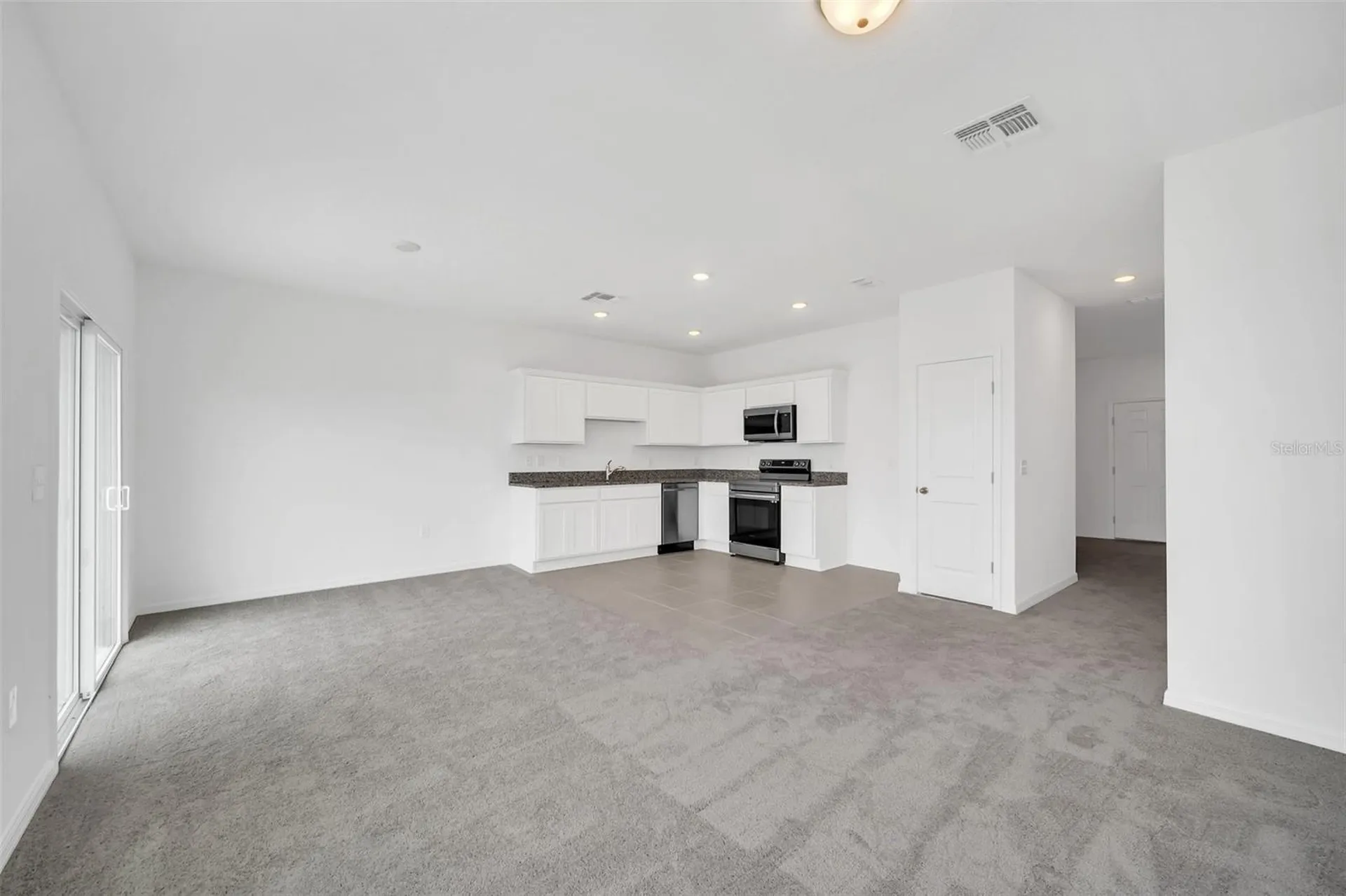 246 Mandovi Street Davenport FL 33837