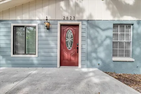 2623 W Tyson Avenue Tampa FL 33611