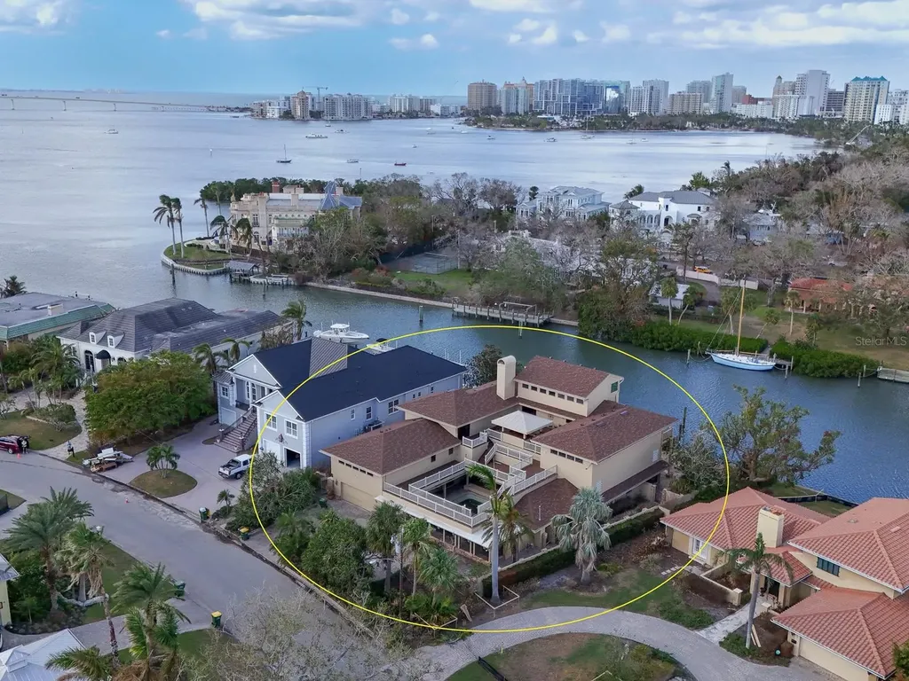 1348 Harbor Drive Sarasota FL 34239