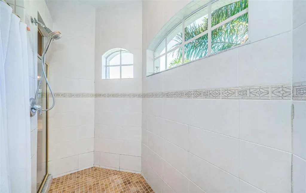 5944 Bay Drive S Gulfport FL 33707