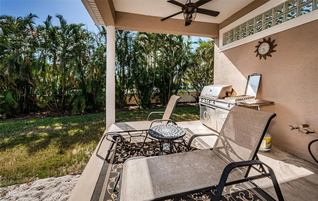 5944 Bay Drive S Gulfport FL 33707