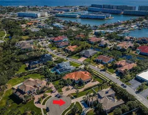 5944 Bay Drive S Gulfport FL 33707