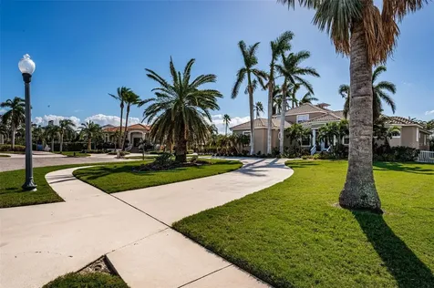 5944 Bay Drive S Gulfport FL 33707