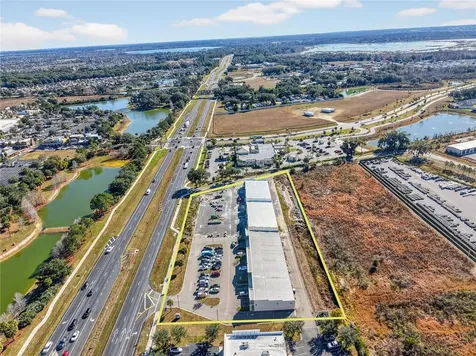 4713 E State Road 44 Wildwood FL 34785