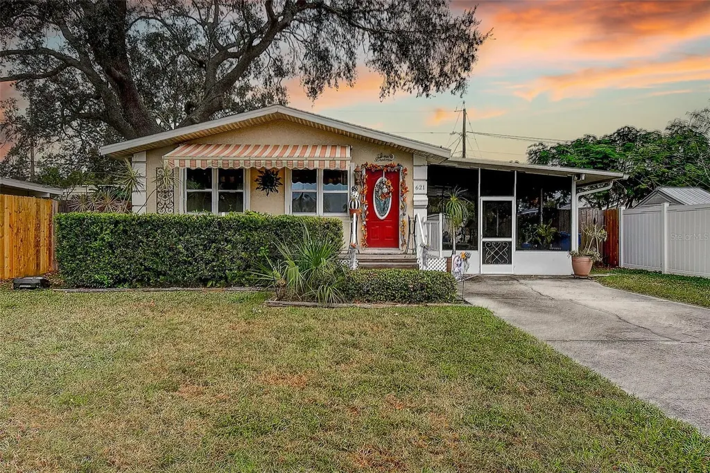 621 Northwest Boulevard N St Petersburg FL 33702