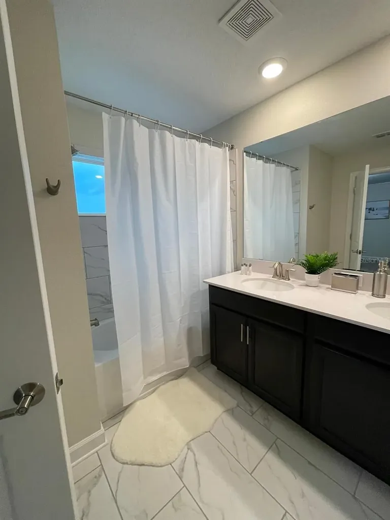 1144 Challenge Drive Davenport FL 33896