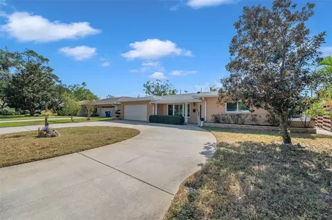 6254 Fairfield Avenue S St Petersburg FL 33707