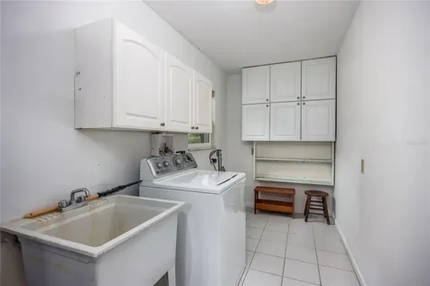 2026 NW 27th Street Gainesville FL 32605