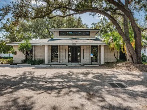 2506 W Saint Isabel Street Tampa FL 33607