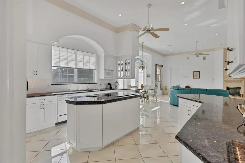 5331 Siesta Cove Drive Sarasota FL 34242