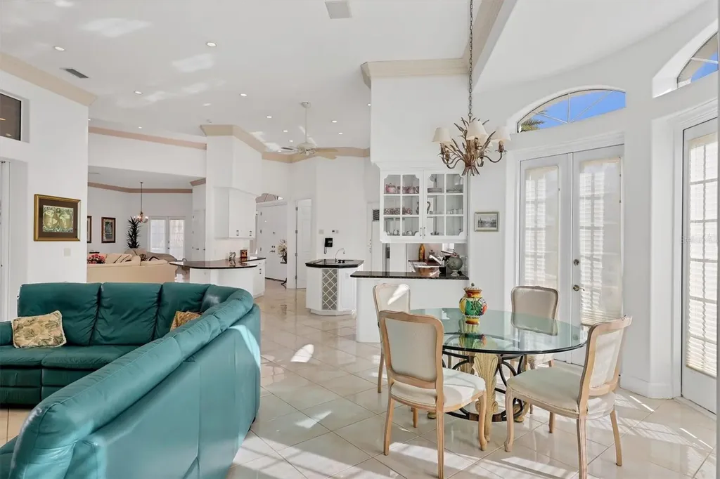 5331 Siesta Cove Drive Sarasota FL 34242
