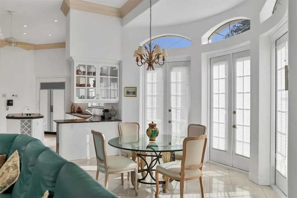 5331 Siesta Cove Drive Sarasota FL 34242